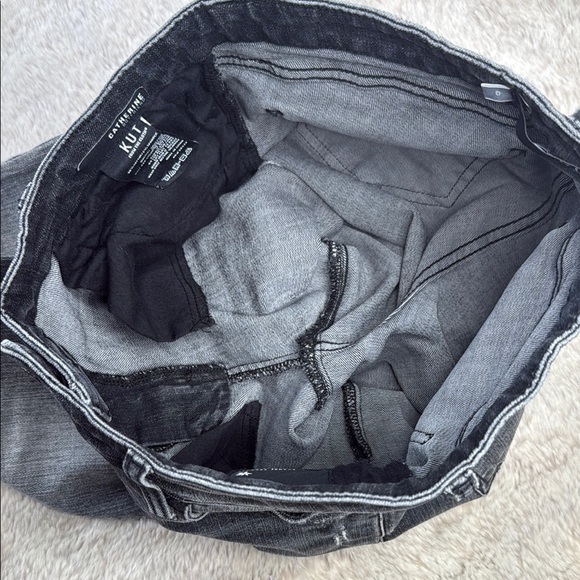 Kut from the Kloth | Catherine Boyfriend Jeans, Size 0 - Picture 6 of 10